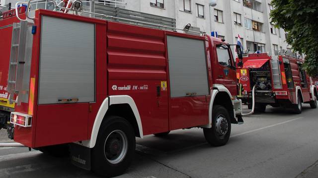 Dječak zatvorio vrata balkona: Nije baku htio pustiti unutra