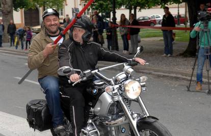U Sarajevu fino jede, doma se rekreira na motociklističkoj alki