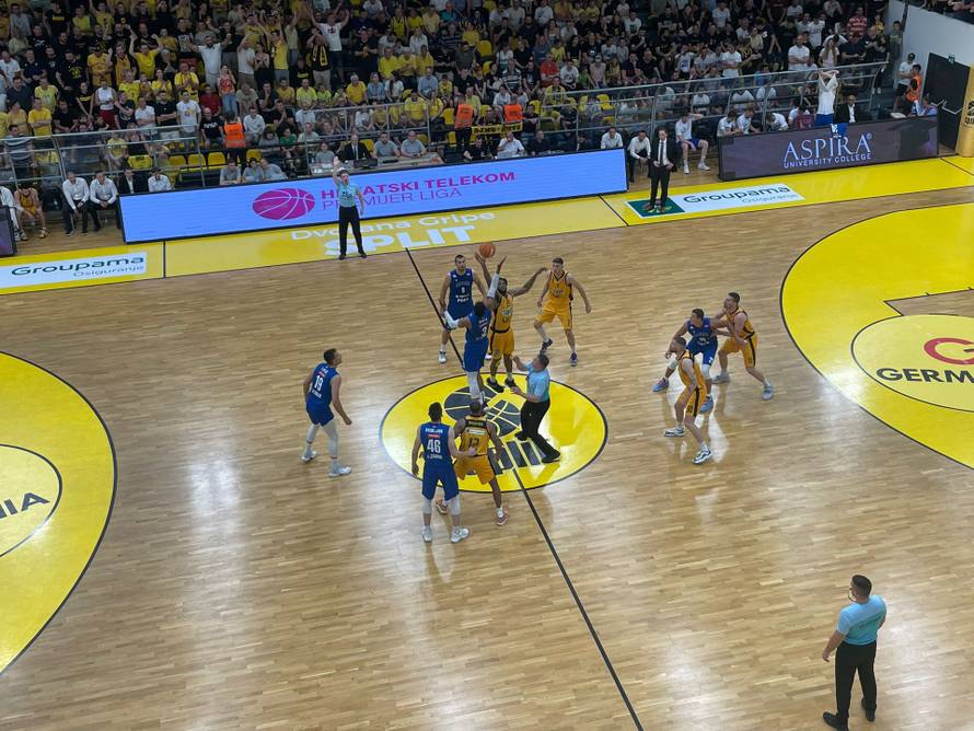 Split vodio uoči zadnje četvrtine pa izgubio! Zadar poveo u finalu