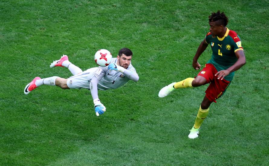Cameroon v Australia - FIFA Confederations Cup Russia 2017 - Group B
