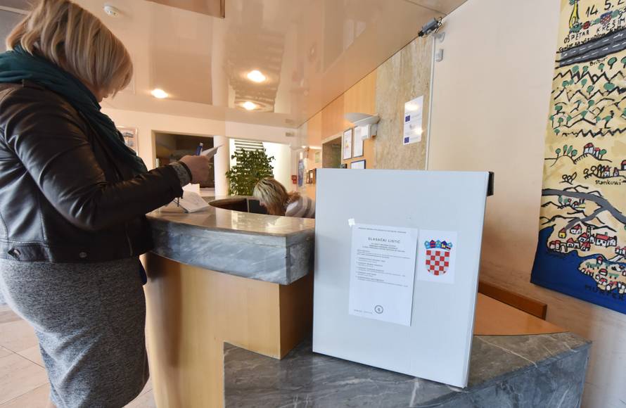 'Tražimo poništenje rezultata izbora i ostavku čelnika DIP-a'