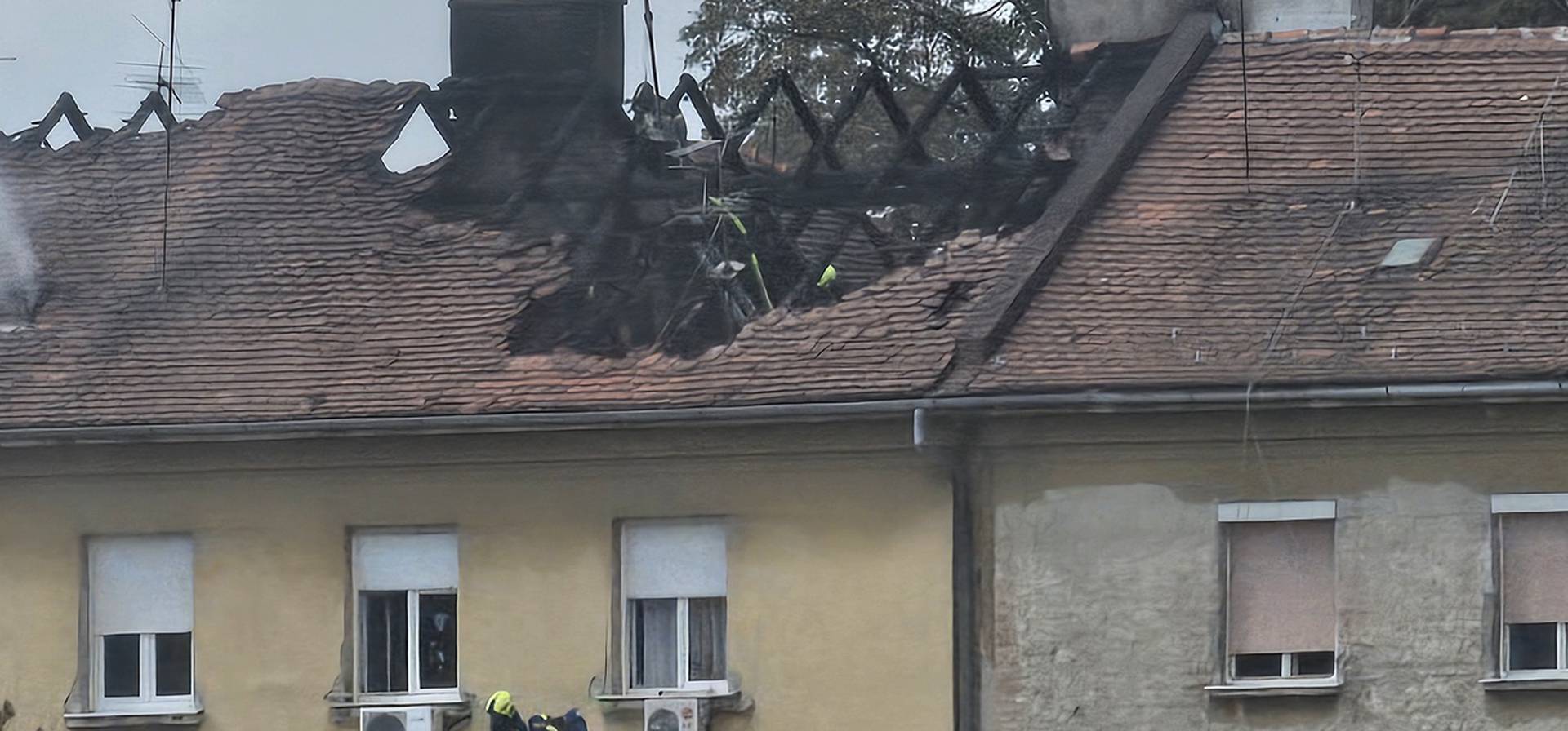 VIDEO 24sata na mjestu požara: Gorjele šupe pune starih stvari