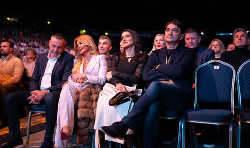 Bila je u braku s Tedeschijem mla&dstrok;im, a evo tko je Kusti&cacute;eva nova ljubav s kojom slu&scaron;a klape