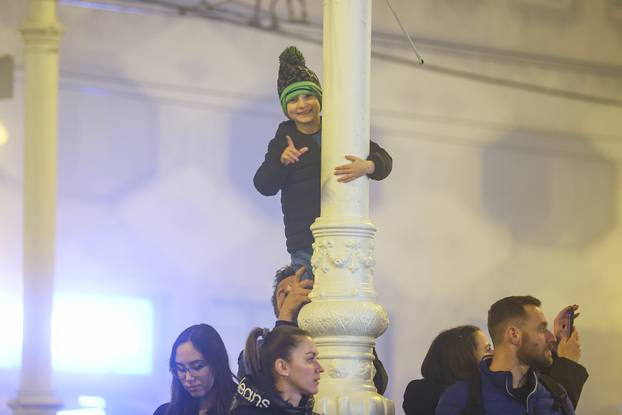 Održan 14. Zagreba?ki no?ni cener na kojem je sudjelovalo oko 3000 trka?a