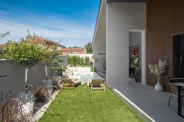 FOTO Romantična kuća za dvoje u Istri: Zavirite u oazu luksuza čije uređenje oduzima dah