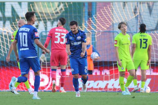 UŽIVO Slaven - Dinamo 4-1: Što je ovo?! 'Modri' se opet raspali, fenjeraš pred velikim skalpom!