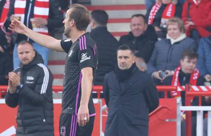 VIDEO Bayern petardom razbio Bjeličin Union, Lovro Zvonarek drugi put zaigrao u Bundesligi