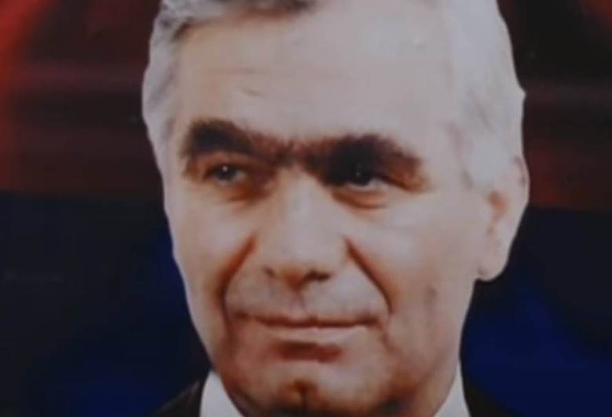 'Raznijeli su vrata, Krajišnik je bio u pidžami, držao Colt 45, a prepoznali su ga po obrvama'