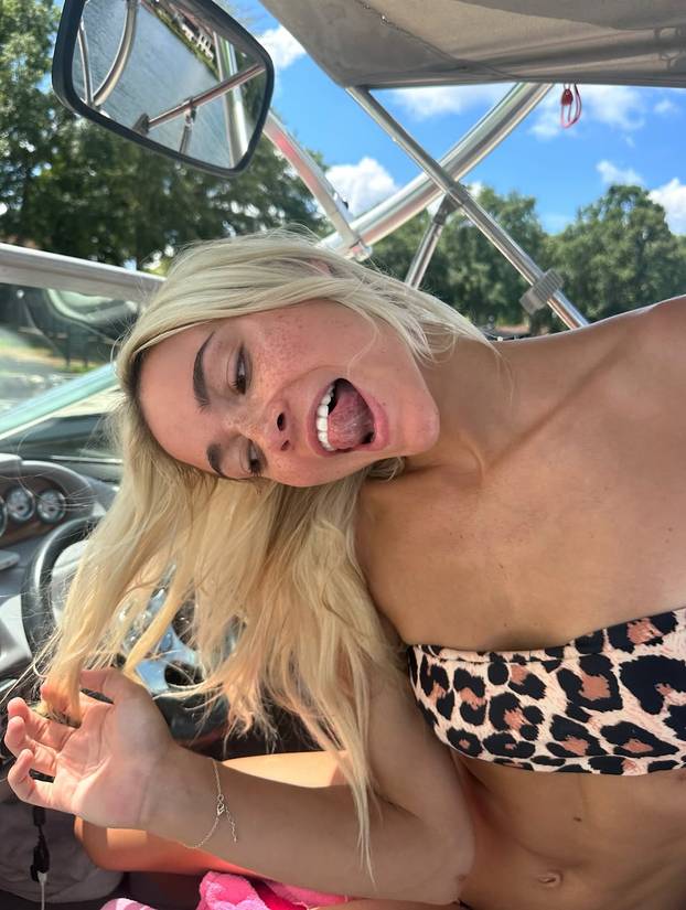 FOTO Ovo je influencerica koja će glumiti u novom Baywatchu: Pogledajte kako joj stoji bikini