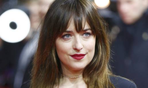 Dakota Johnson: U scenama seksa imam dublericu za guzu