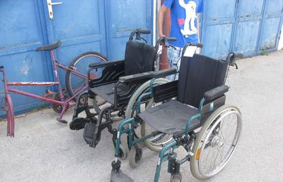 Netko ih je izgubio: Invalidska kolica prodali za samo 20 kuna