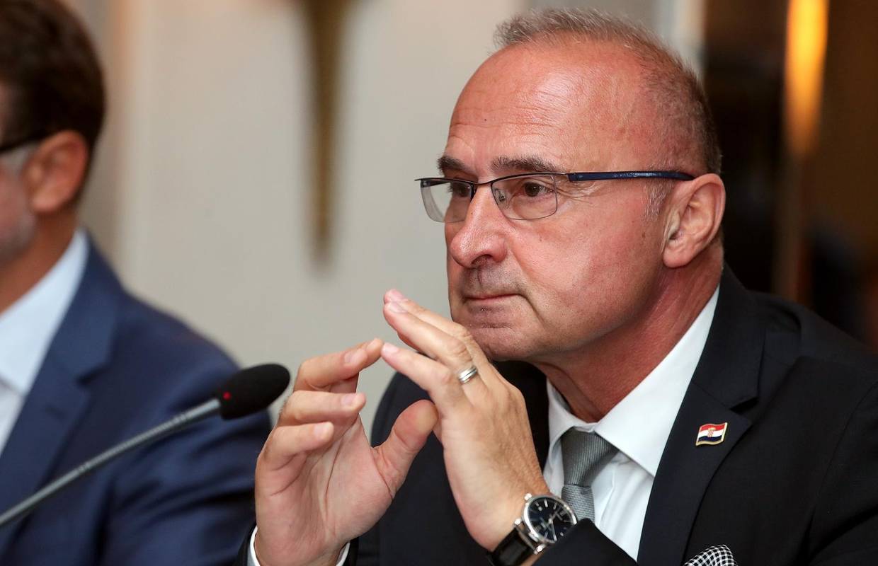 Ljubljana blokira Zagreb? Grlić Radman: Poradit ćemo na tome