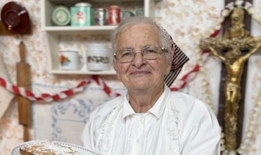 Adventski kalendar kolača, 23. dan: Pripremite božićni kruh