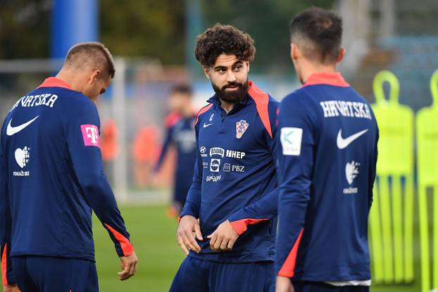 Varaždin: Trening hrvatske nogometne reprezentacije