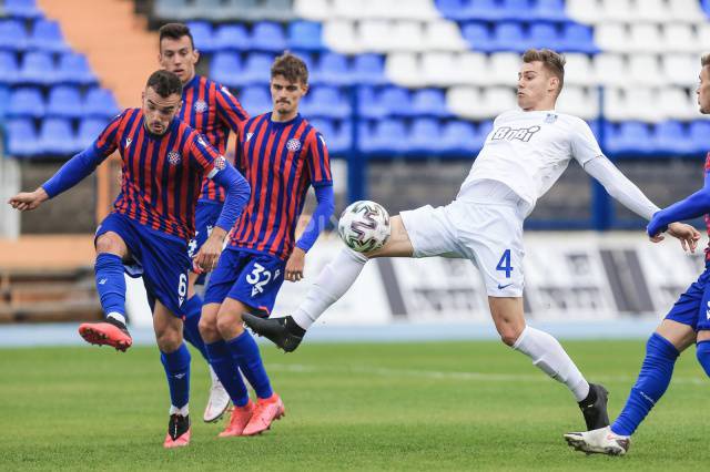 Niko i Gustaf slažu novi Hajduk. Za Nejašmića i Caktaša nema mjesta, na 'odmoru' do odlaska