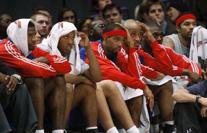 Petorica košarkaša Pistonsa bojkotirali trening zbog trenera