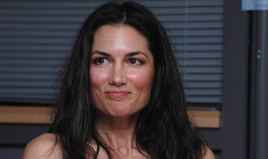 Bjelovar: Dvina Meler promovirala svoju knjigu Nepodnošljiva lako?a putovanja