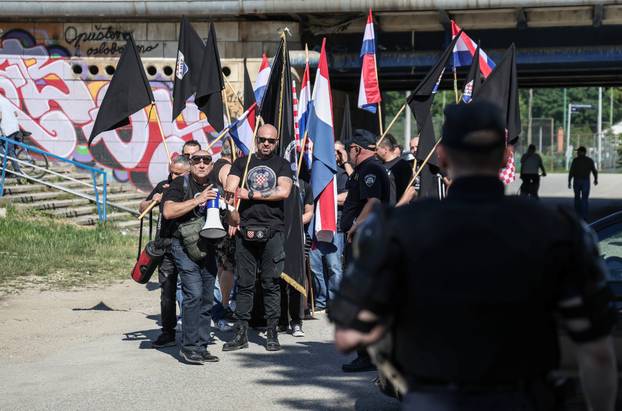Zagreb: Dražen Keleminec sa svojim pravašima došao na Trnjanske kresove