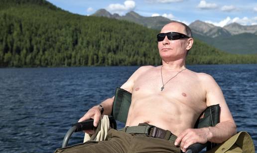 Putina je otac tukao, a živio je u stanu bez tople vode i kade...