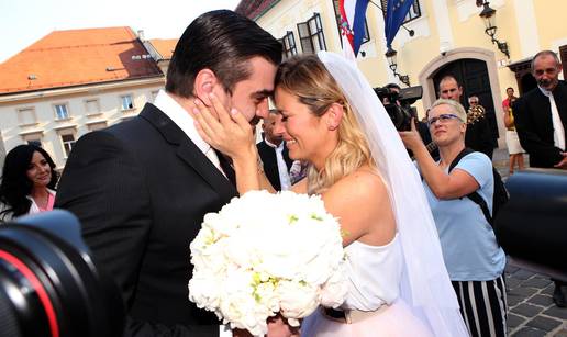 FOTO Kuma Janica Kostelić, suze i stihovi Tereze: Ovako je bilo na vjenčanju Antonije Blaće...