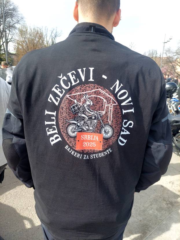 200 slika s masovnog prosvjeda