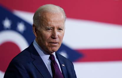 Predsjednik Biden zapovjedio spuštanje zastava zbog žrtava pucnjave u Teksasu