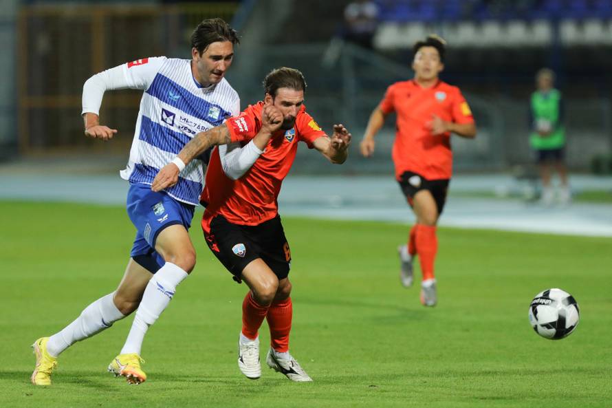 Osijek  i Šibenik susreli se u 8. kolu HNL-a