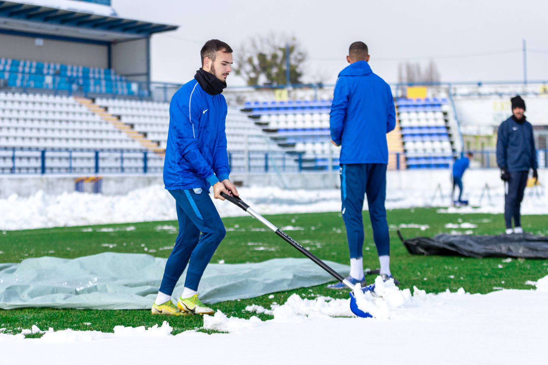 Čisti, čisti! Pogledajte kako su Osječani sredili svoj Gradski vrt