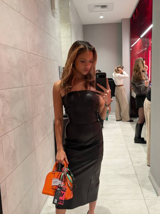 FOTO Bila je prva vozačica u McLarenu, a sada nastavlja rušiti predrasude u svijetu F1