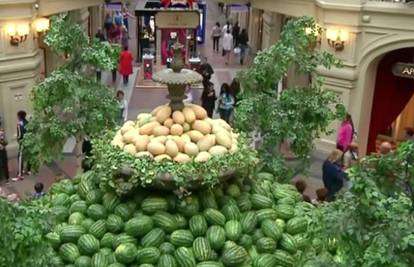 Čudna 'fontana' u trgovačkom centru: Kupci su oduševljeni