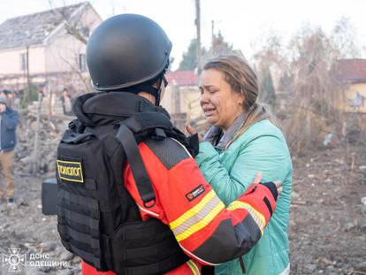 FOTO UŽASA Rusi napali Odesu, ubili najmanje 10 civila i ranili preko 40. Među njima i dijete