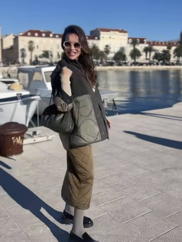 FOTO Severina modom protiv vjetra: Ovu suknju je izabrala