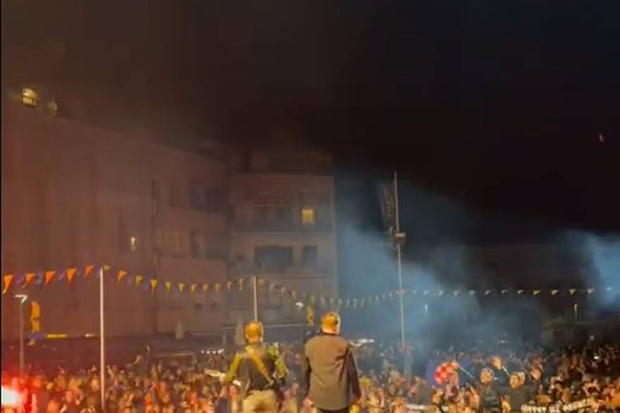 Prljavo kazali&scaron;te u Zapre&scaron;i&cacute;u