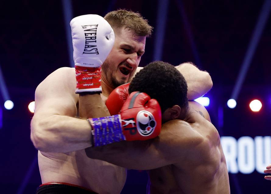 The Comeback - Anthony Joshua v Kristian Prenga