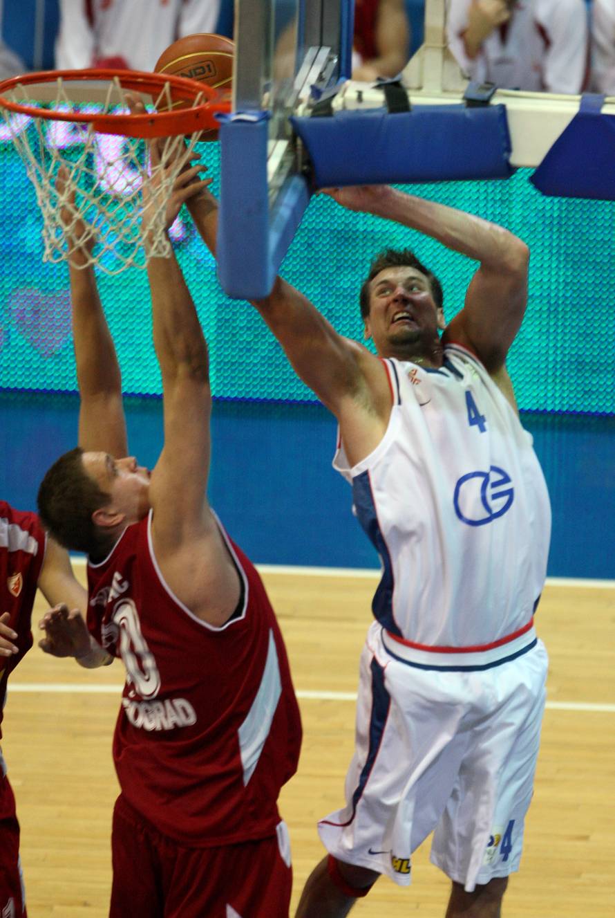Zagreb: Košarkaši Cibone na svom parketu svladali Crvenu zvezdu sa 86-63