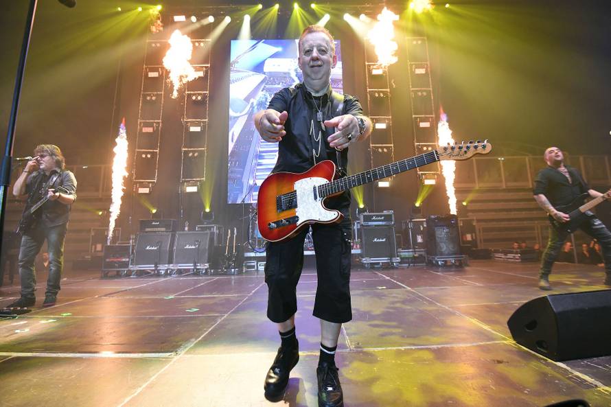 Prljavo kazalište oduševilo varaždinsku Arenu