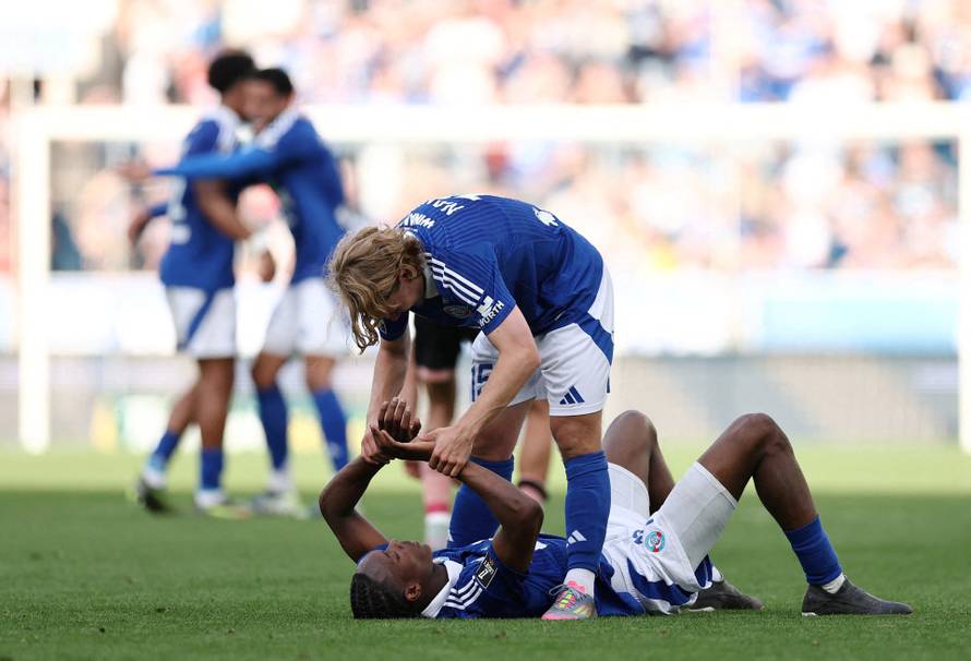 Ligue 1 - RC Strasbourg v Paris St Germain