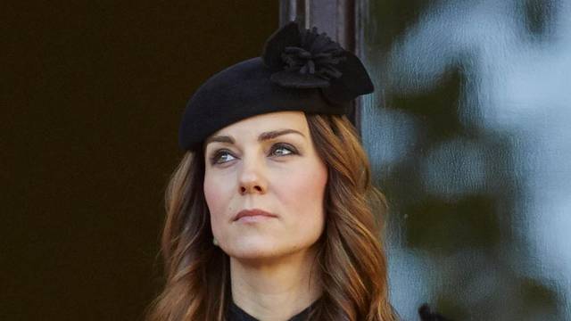 Kate observes Remembrance Sunday