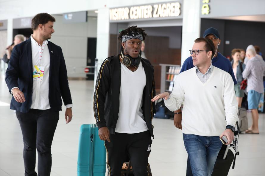 KSI oduševio krcatu Arenu: 'Trenutno sam slobodan dečko'