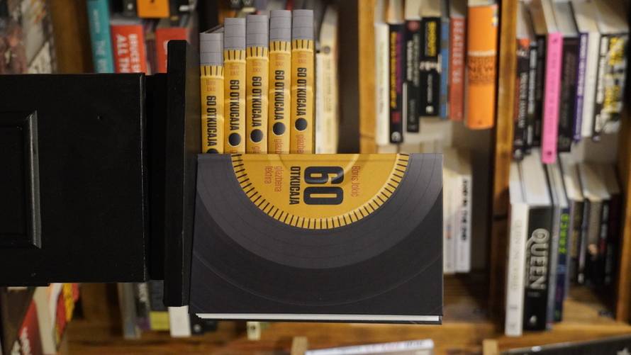 Boris Jokić predstavio glazbenu lektiru, u njoj je 60 odabranih pjesama i osobnih priča autora