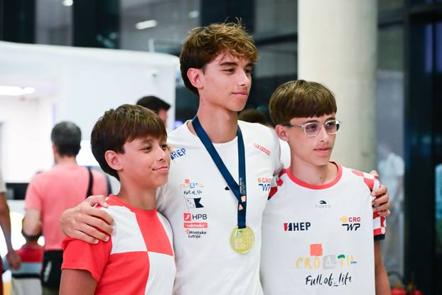 Zagreb: Dolazak prvaka Europe, Hrvatske U20 vaterpolske reprezentacije na aerodrom Pleso