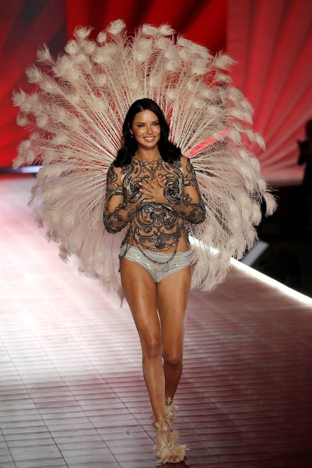 Model Adriana Lima presents a creation during the 2018 Victoria's Secret Fashion Show in New York