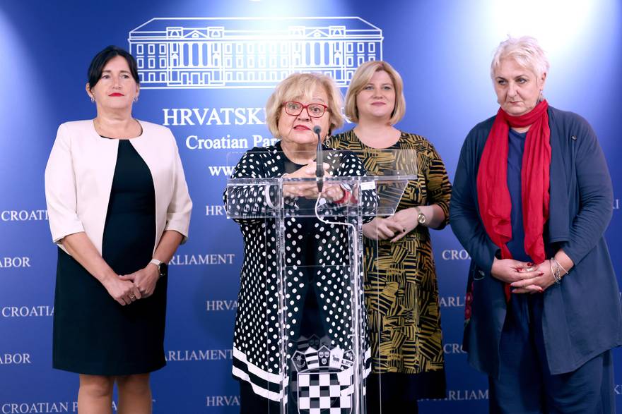 Zagreb: Oporbene &ccaron;lanice napustile 20. sjednicu Odbora za obitelj, mlade i sport