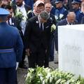 Plenkovi&cacute; i Milanovi&cacute; se oglasili o obljetnici Srebrenice: 'Du&zcaron;ni smo graditi dru&scaron;tva bez nasilja'