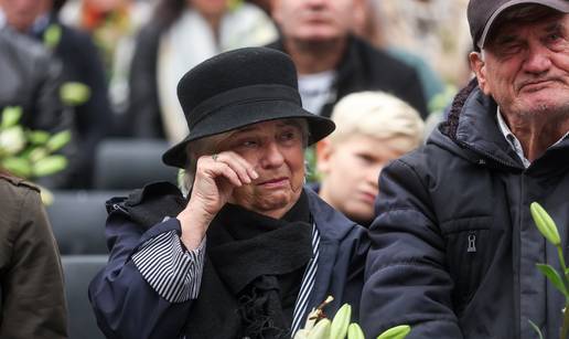 FOTO Shrvana lica u Sarajevu: Građani se opraštaju od Halida