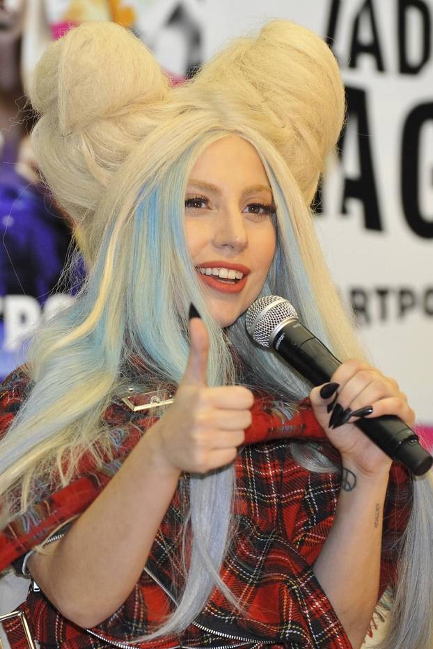 Tokio: Lady Gaga predstavila svoj novi album Artpop