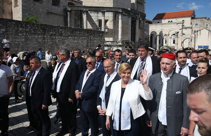 Vjerujem da će sjednica Vlade ovdje ubrzati razvojne projekte