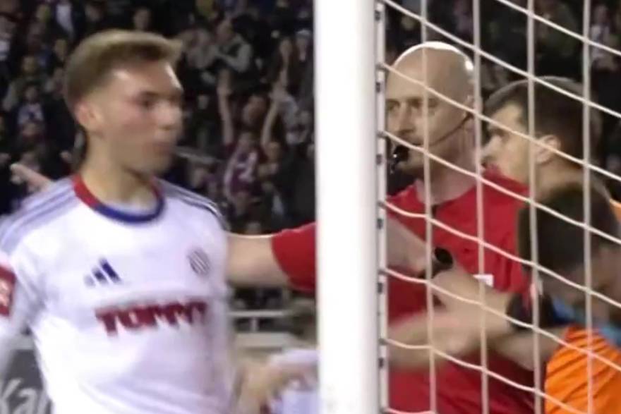 Sigur pljuje Radelji&cacute;a