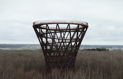 Danci otvorili drveni spiralni toranj: Izdiže se iznad šume