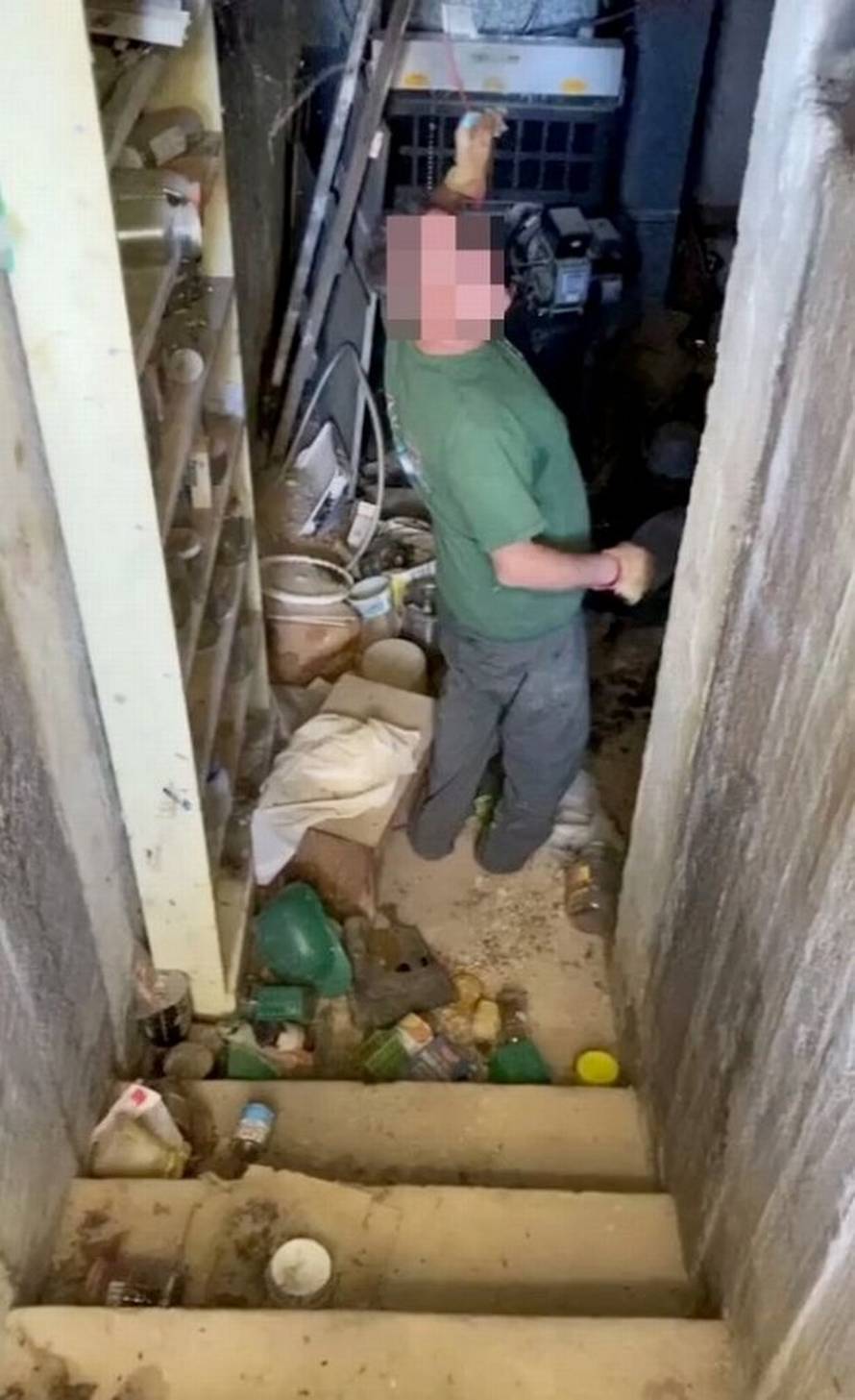 "Nisam mogla vjerovati kad sam u vlastitoj sobi pronašla šaht za nuklearno sklonište"